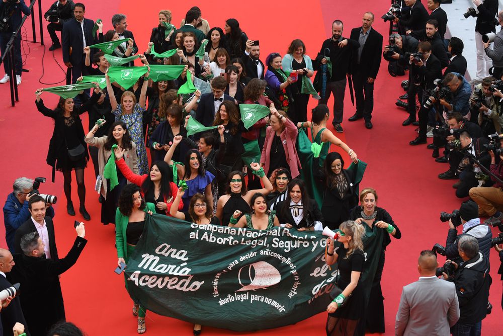 marea verde barcelona en cannes